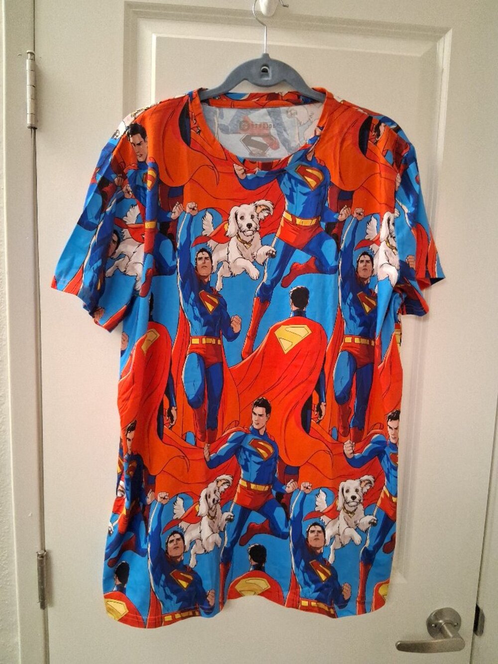 Warner Bros Studio Tour Superman and Krypto All Over Print Tee SZ 2XL